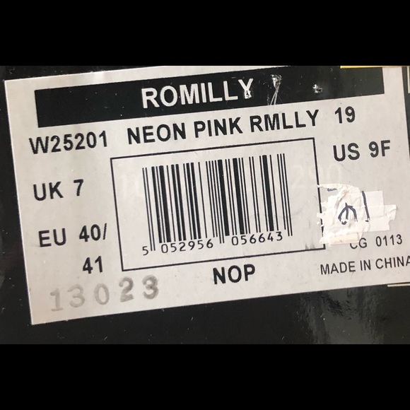 Hunter Romilly Neon Pink Ballet Shoes - Picture 6 of 6